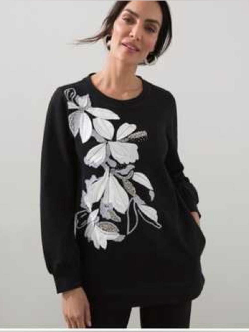 Chico’a Zenergy 8/10 Black Crewneck Floral Aplique Sweater
